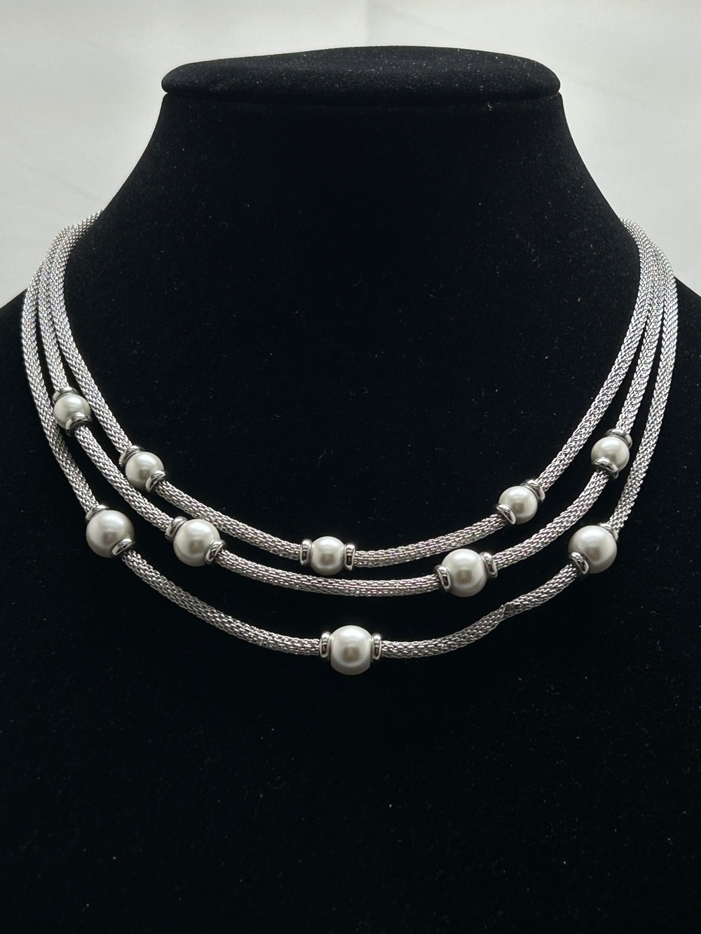 Anne Klein, Silver Mesh 3 Strand Short Necklace With Pearl Accents